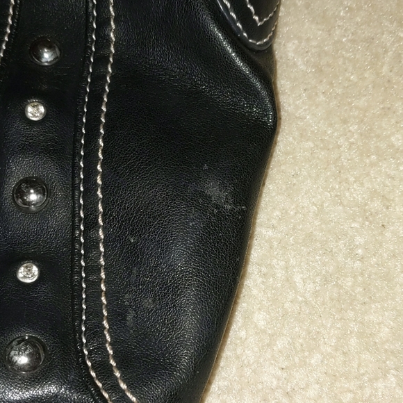 Black stud purse - Picture 4 of 8